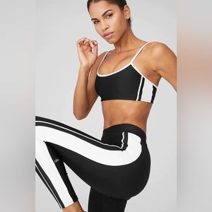 Alo Yoga 7/8 Airlift High Waist Car Club Legging (Black and White)